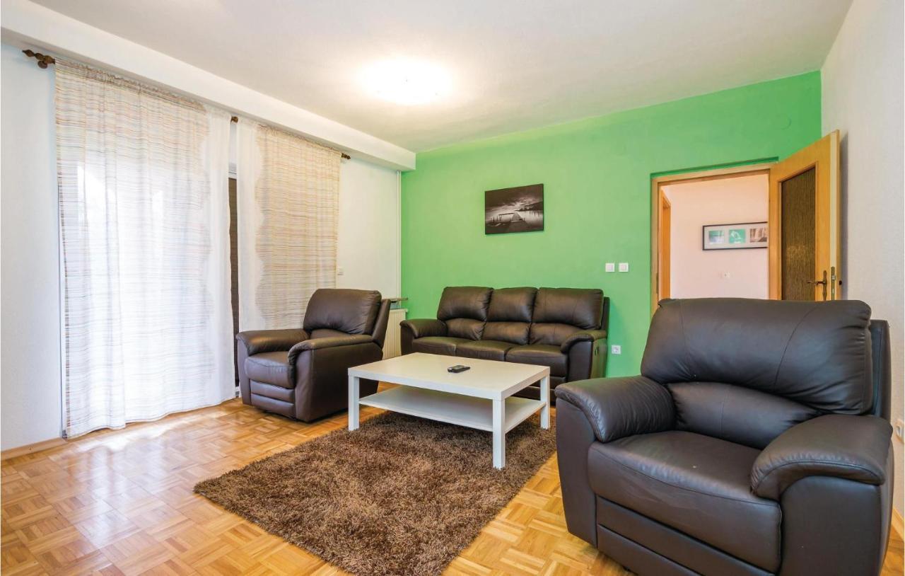 Stunning Apartment In Матульи Экстерьер фото